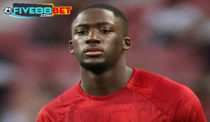 Jurgen Klopp hy vọng Ibrahima Konate sẽ kịp bình phục cho trận đấu với Manchester United